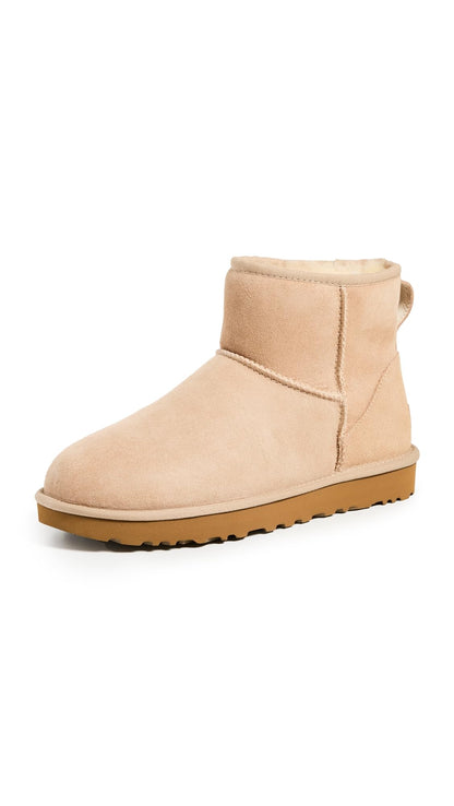 UGG Women's Classic Mini II Fashion Boot