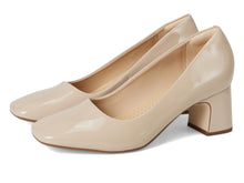 Clarks Women's Fernie Court Pump, Sand Patent Leather