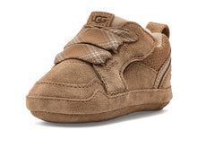 UGG Baby Lowmel Sand in Chestnut