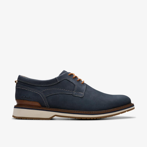 Clarks Men's Monahan Plain Oxford in Navy