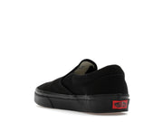 Vans Classic Slip-On black on black 3/4 view